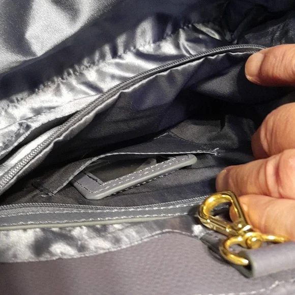 NWOT Joy & Iman periwinkle/lavender designer handbag. - Picture 8 of 13